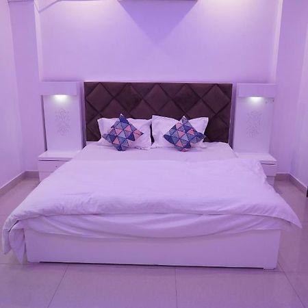 Own Stay New Delhi Eksteriør bilde