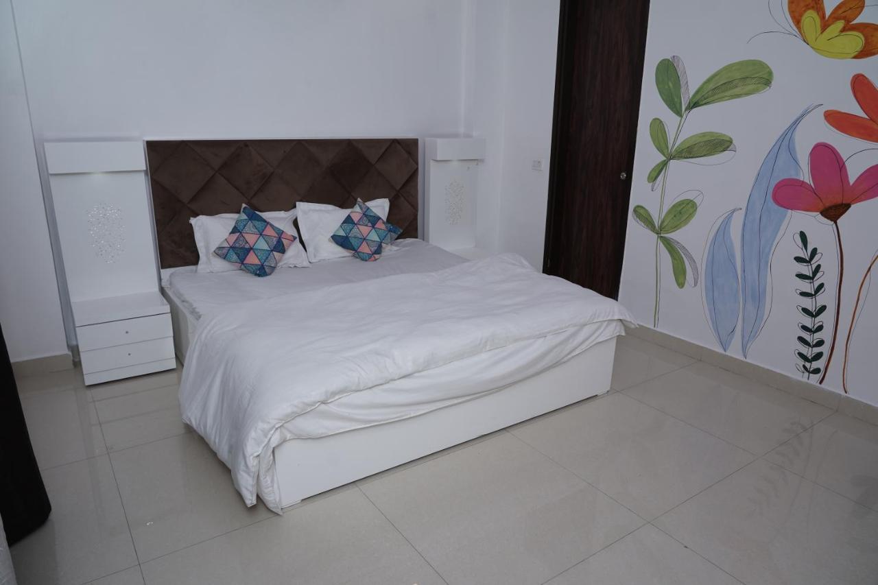 Own Stay New Delhi Eksteriør bilde